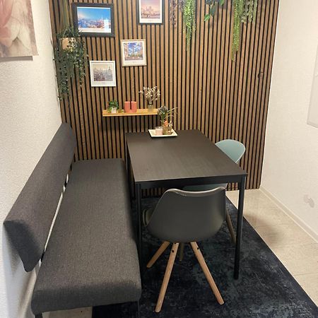 Moderne Ruhige Ferienwohnung Ubstadt-Weiher Extérieur photo